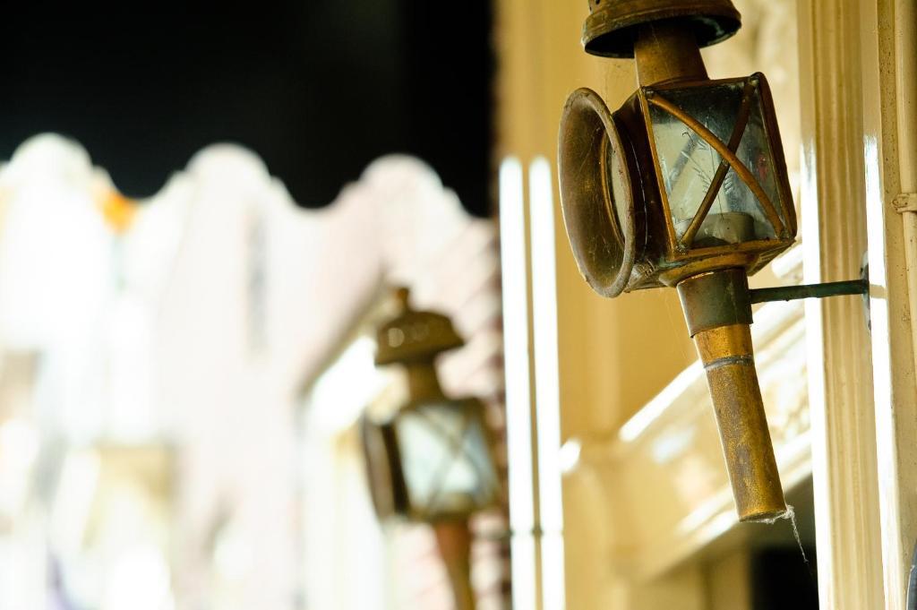 Suitehotel Posthoorn Monnickendam Bagian luar foto