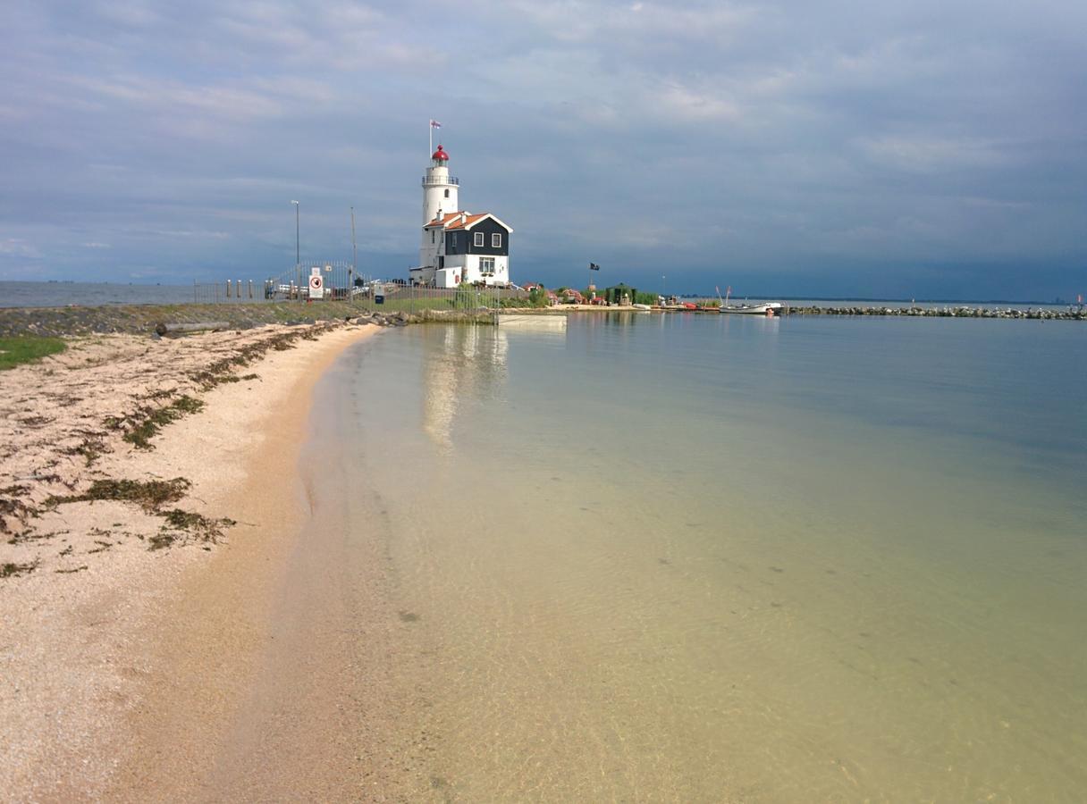 Suitehotel Posthoorn Monnickendam Bagian luar foto