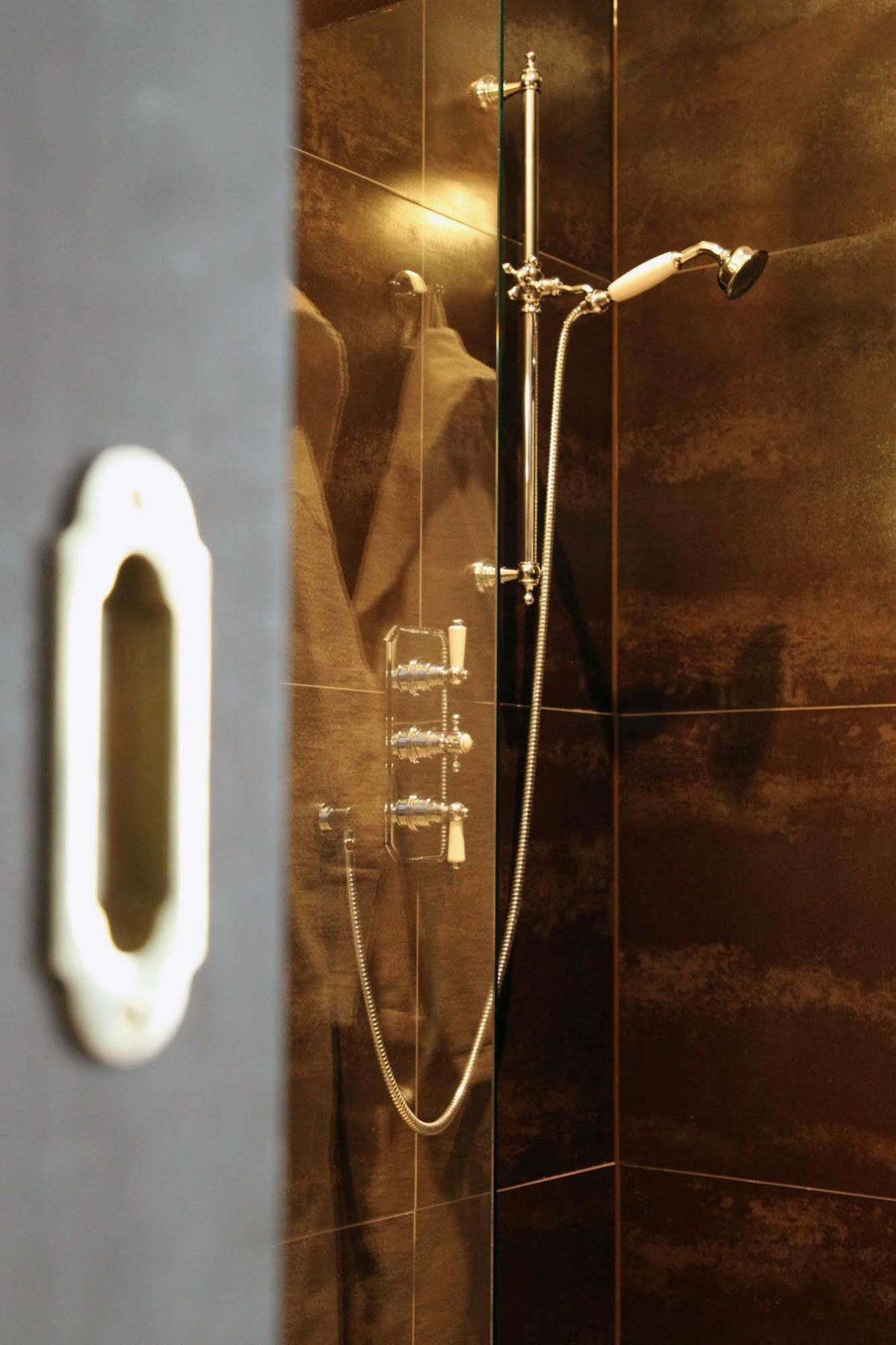 Suitehotel Posthoorn Monnickendam Bagian luar foto